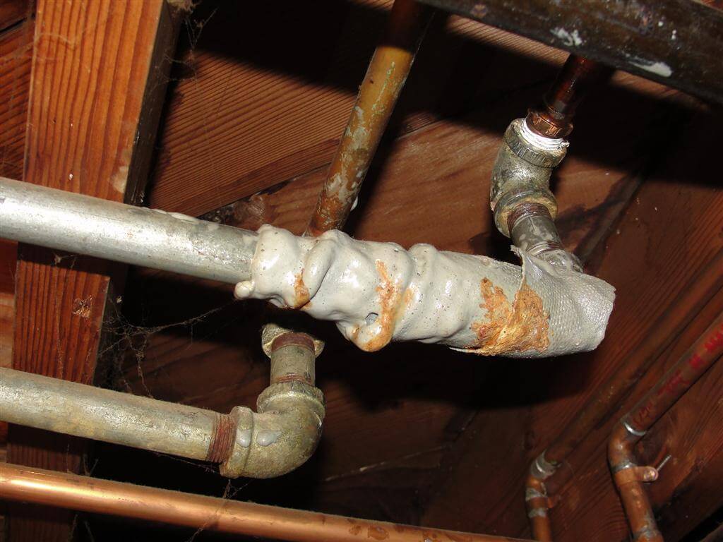 Galvanized pipes in older homes