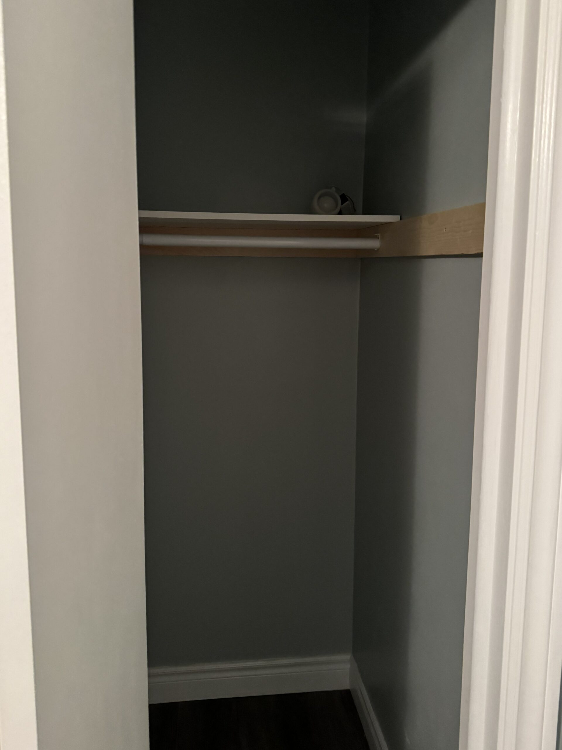 walk-in-closet-renovation-master-bedroom-toronto